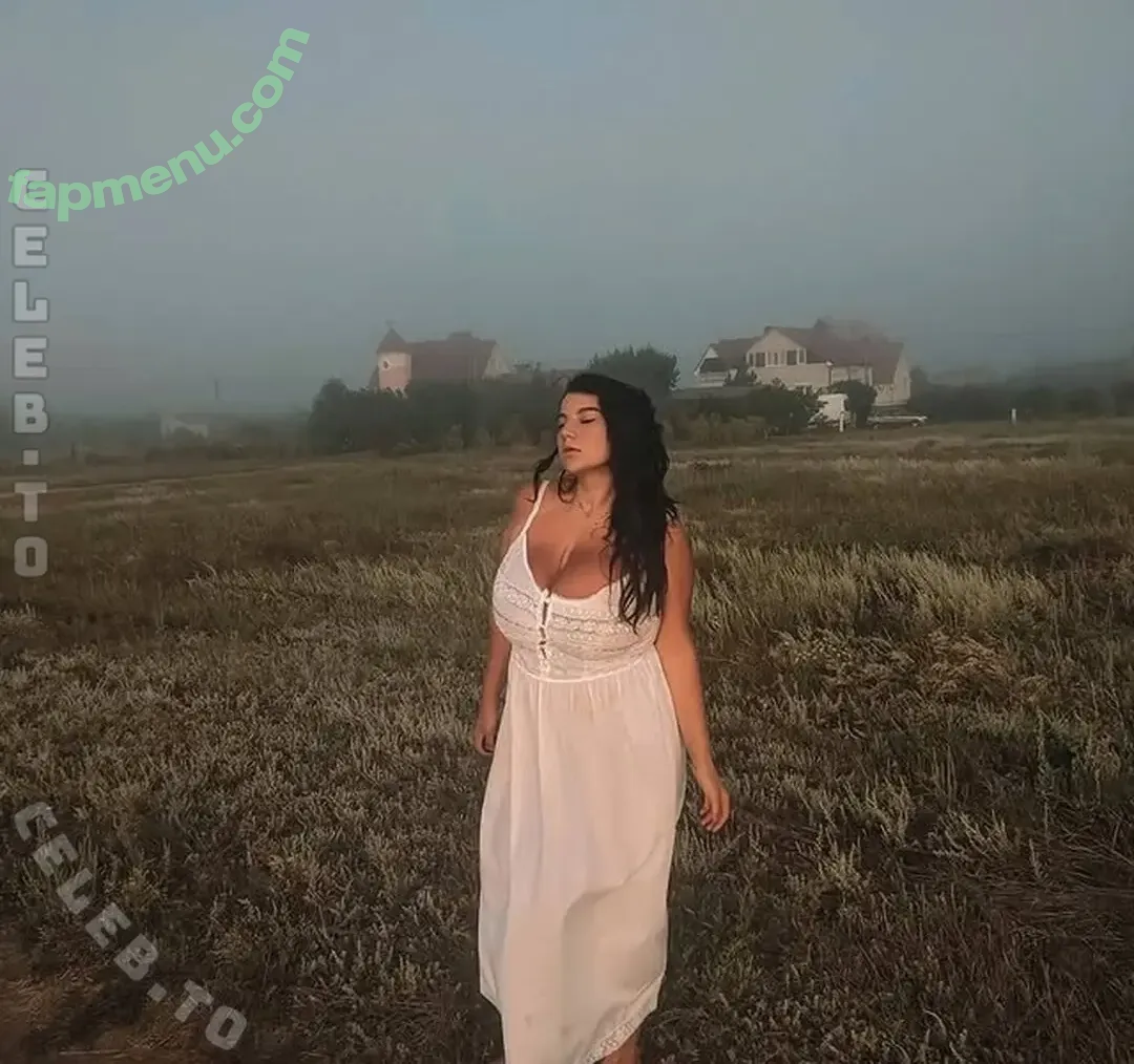 frautramvai4ik nude photo #0015 (frautramvai4ik)