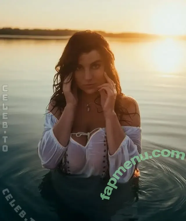 frautramvai4ik nude photo #0025 (frautramvai4ik)