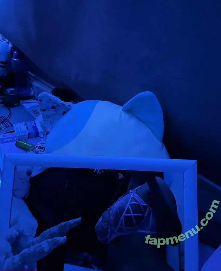 frayedboots nude photo #0050 (Lana / Lulu lana.babyx / lana.babyx / lovelylottielou)