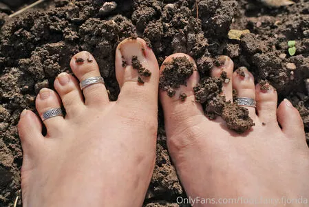 freakyfjonda / freakyfjondaxxx / freakyfreda nude photo #0019