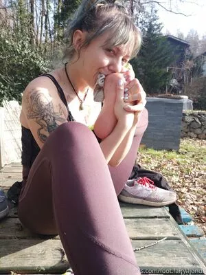 freakyfjonda / freakyfjondaxxx / freakyfreda nude photo #0022