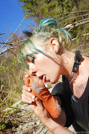 freakyfjonda / freakyfjondaxxx / freakyfreda nude photo #0177