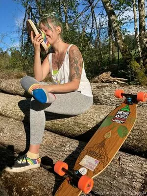 freakyfjonda / freakyfjondaxxx / freakyfreda nude photo #0229