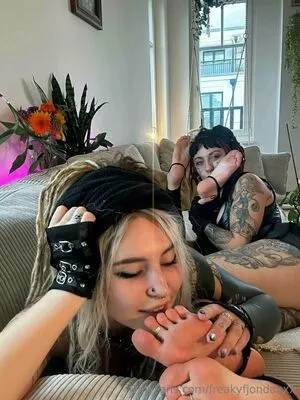 freakyfjonda / freakyfjondaxxx / freakyfreda nude photo #0479