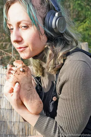 freakyfjonda / freakyfjondaxxx / freakyfreda nude photo #0576