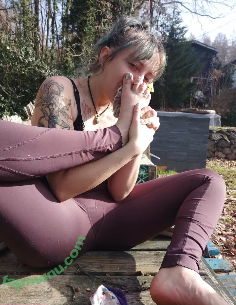 freakyfjonda nude photo #0023 (freakyfjondaxxx / freakyfreda)