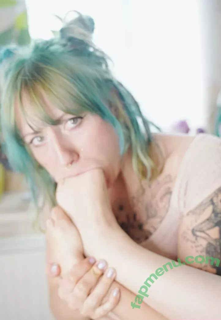 freakyfjonda nude photo #0116 (freakyfjondaxxx / freakyfreda)