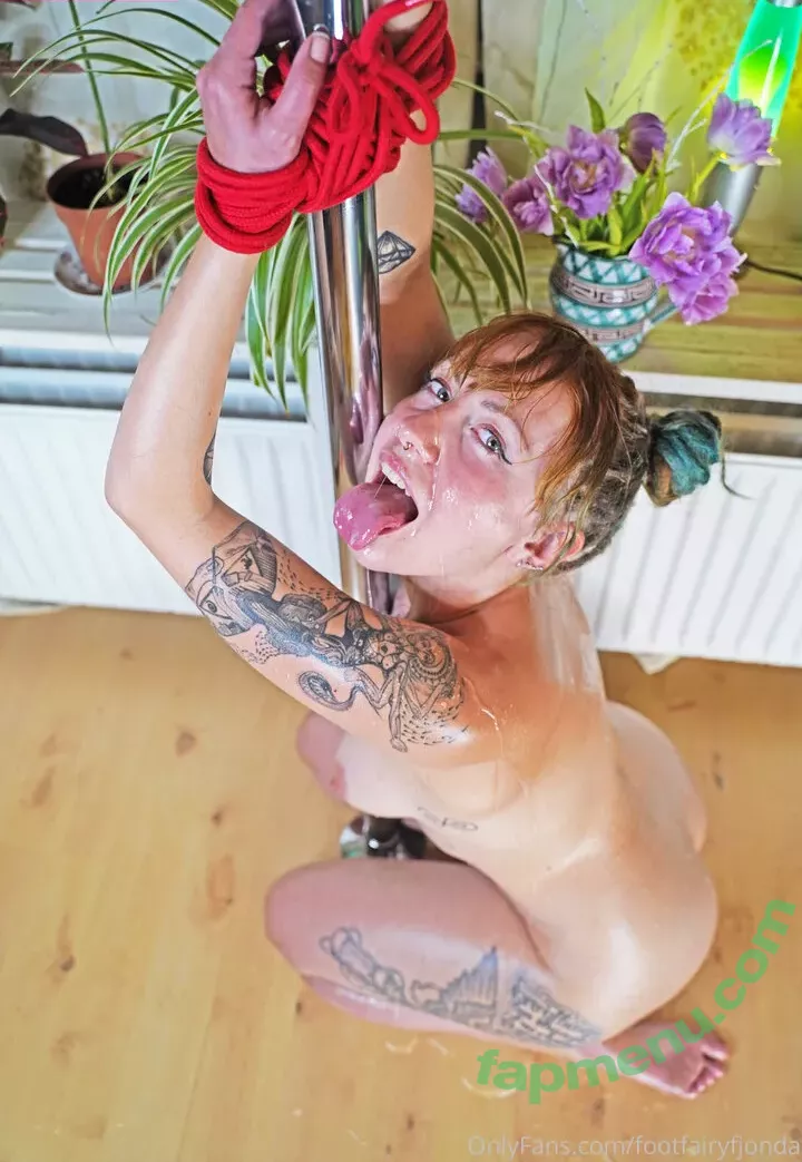 freakyfjonda nude photo #0595 (freakyfjondaxxx / freakyfreda)