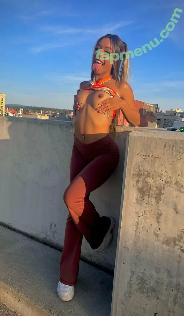 freakyfreyak nude photo #0032 (freakyfreyak)