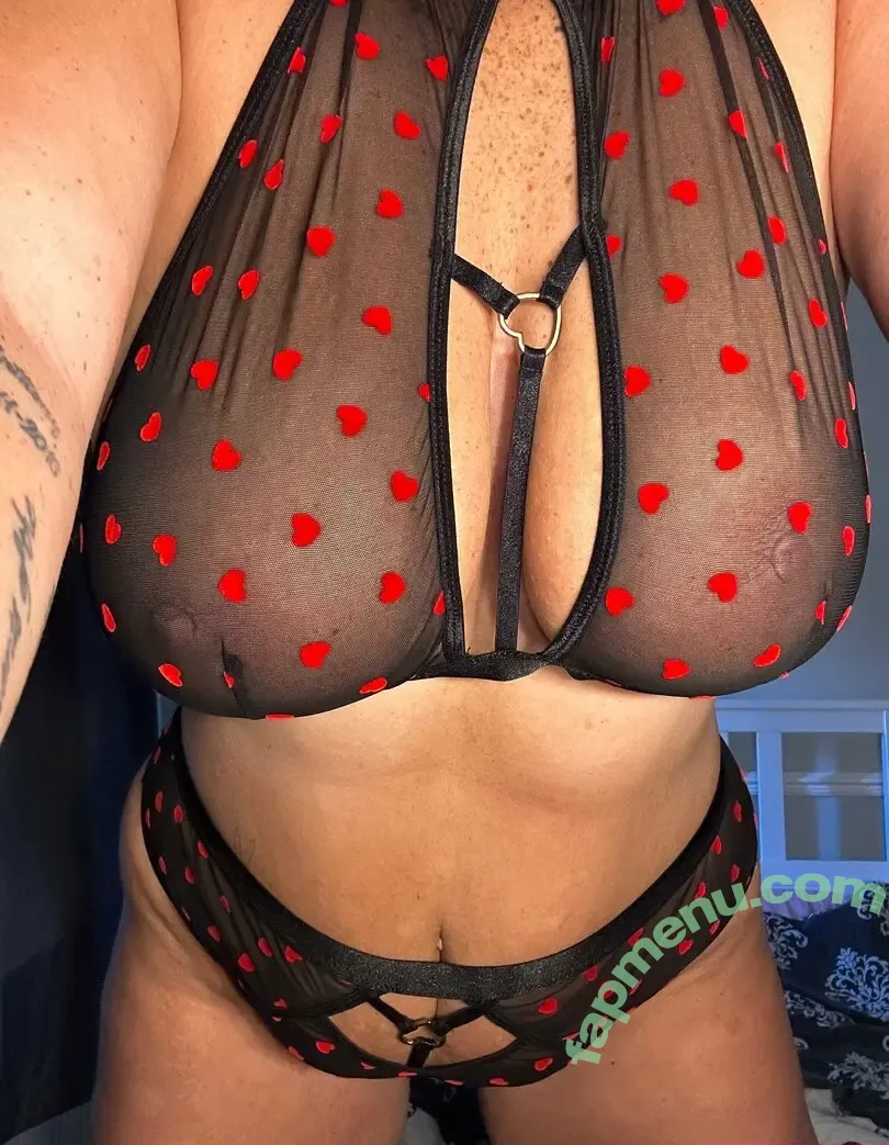 frecklebabee nude photo #0003 (frecklebaby_)