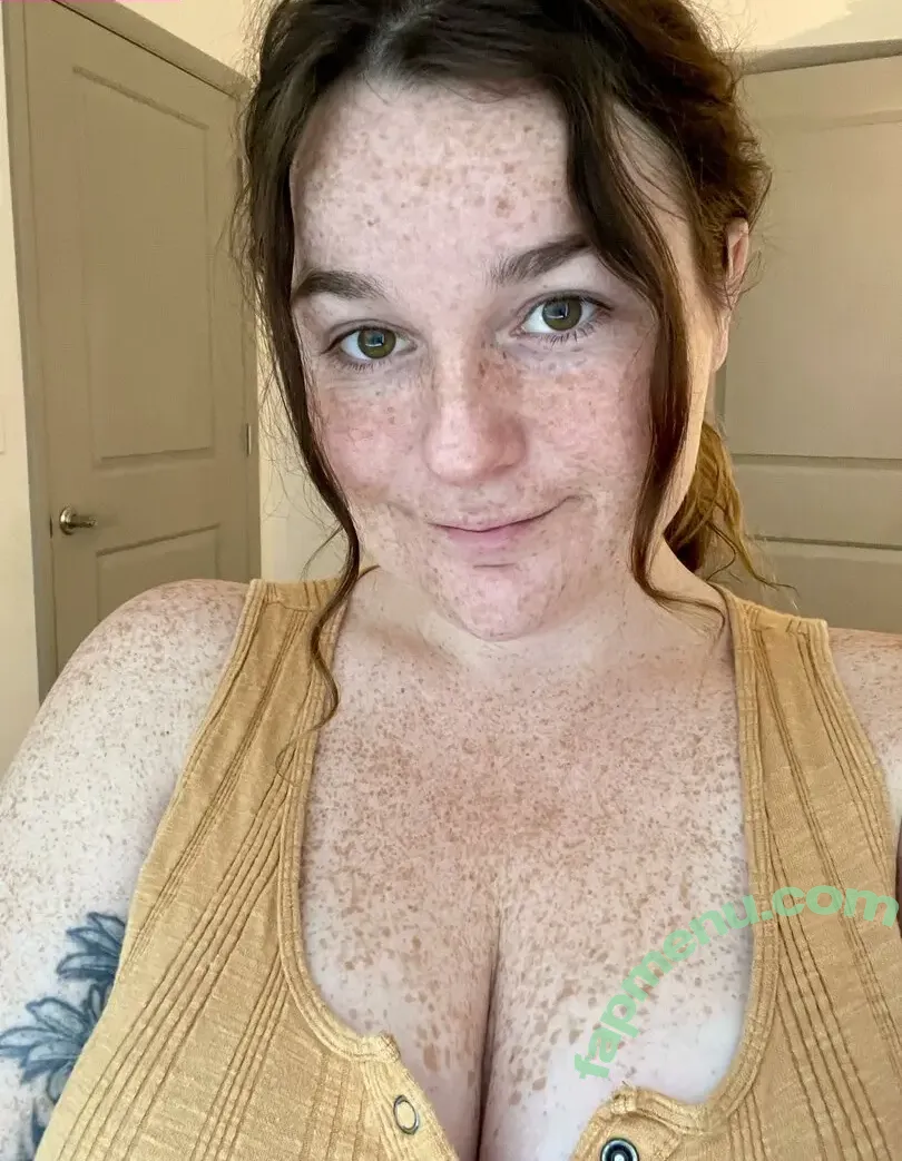 Freckled Baby nude photo #0003 (freckledbabyy / freckledbabyy ?)