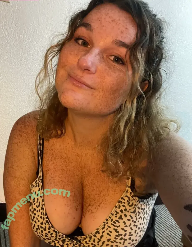 Freckled Baby nude photo #0015 (freckledbabyy / freckledbabyy ?)