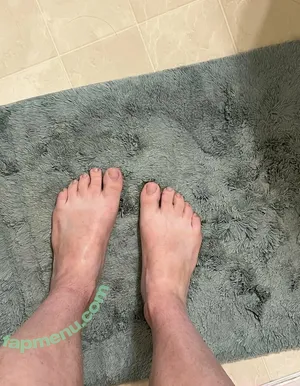freckledspirit / Creepyspookygirl / Freakysweetgirl / creepy_toes / freckled.spirits / freckledspirit2 nude photo #0462