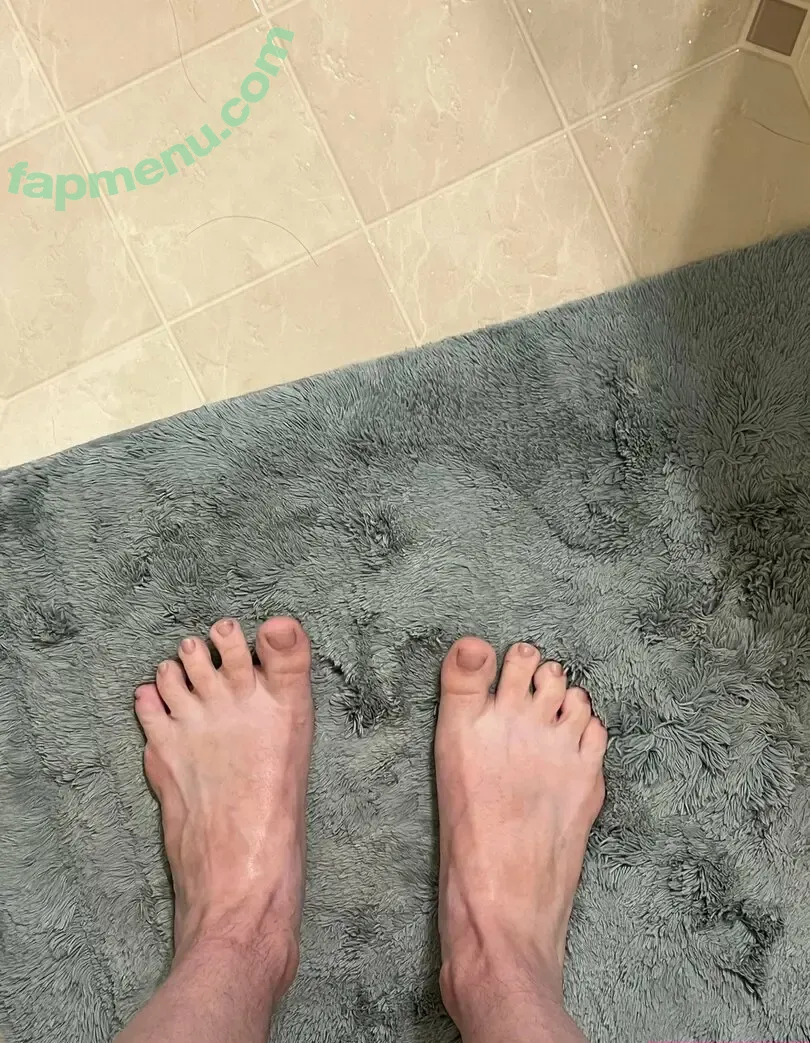 freckledspirit nude photo #0463 (Creepyspookygirl / Freakysweetgirl / creepy_toes / freckled.spirits / freckledspirit2)