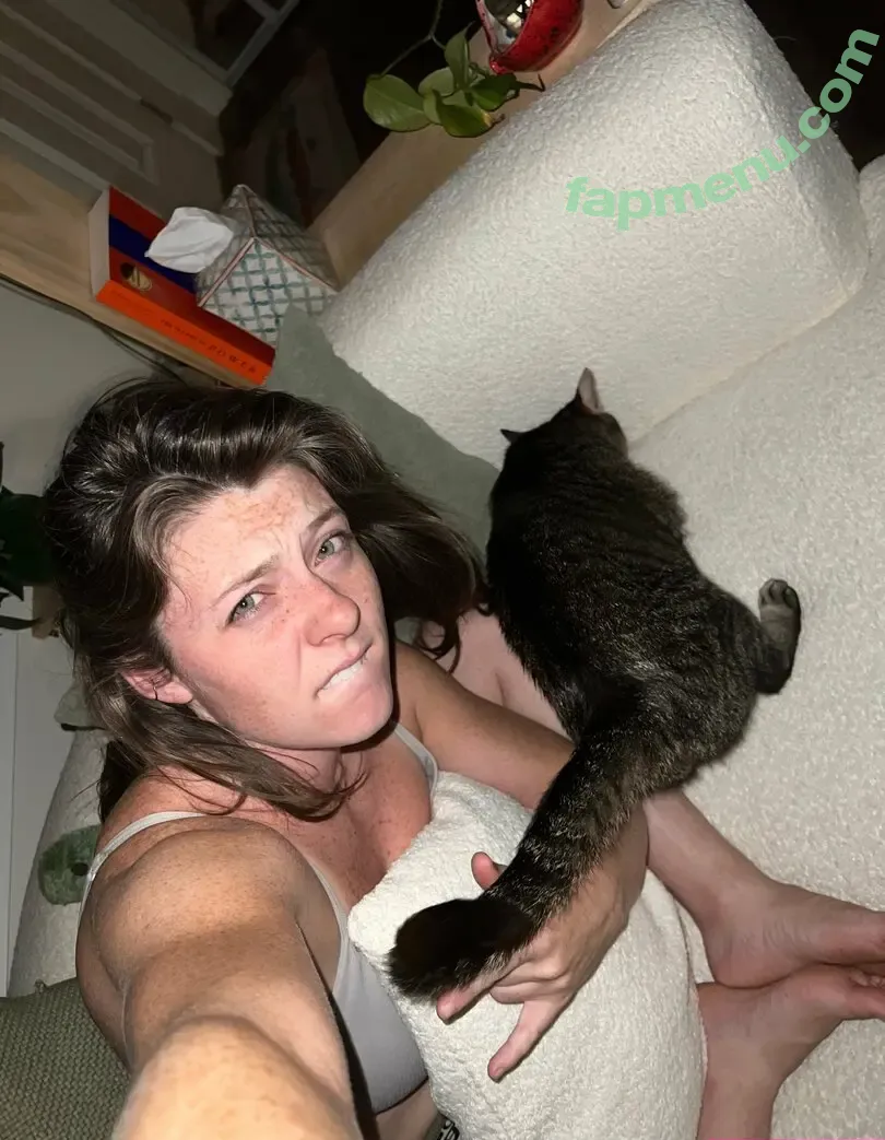 freckledspirit nude photo #0487 (Creepyspookygirl / Freakysweetgirl / creepy_toes / freckled.spirits / freckledspirit2)