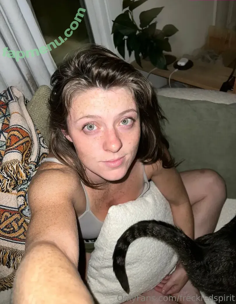 freckledspirit nude photo #0488 (Creepyspookygirl / Freakysweetgirl / creepy_toes / freckled.spirits / freckledspirit2)