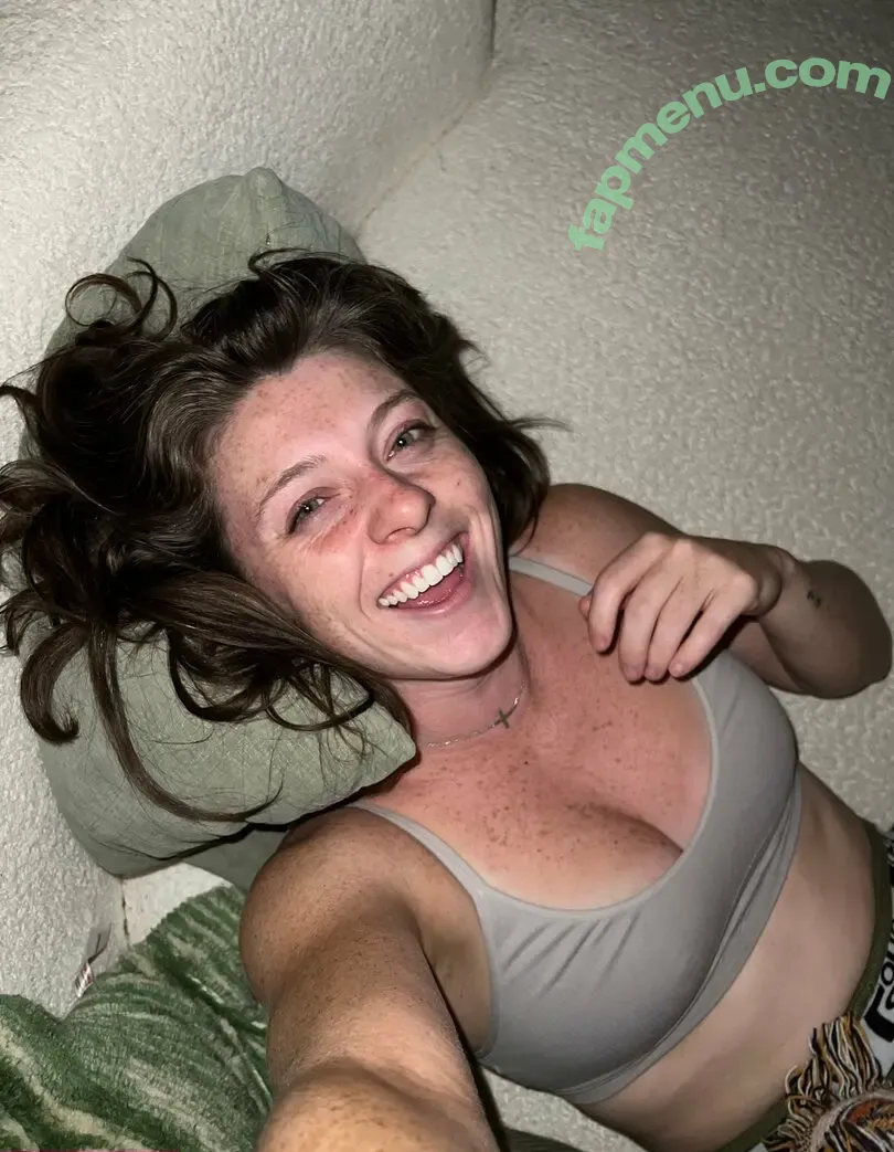 freckledspirit nude photo #0490 (Creepyspookygirl / Freakysweetgirl / creepy_toes / freckled.spirits / freckledspirit2)