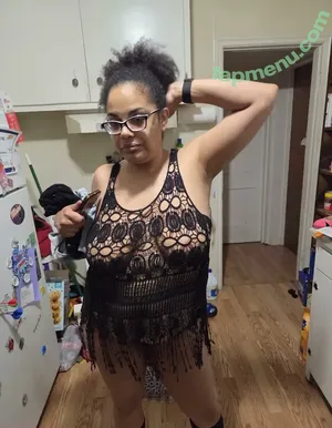  nude photo #0004