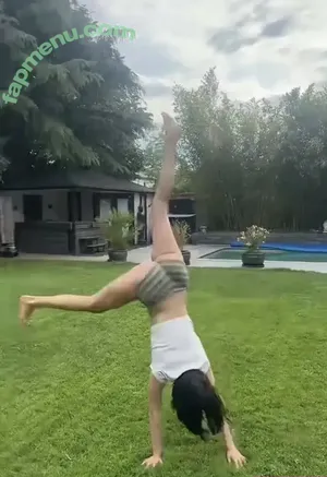 freckles asmr / freckles_asmr / frecklesasmr / zundayyyy nude photo #0032