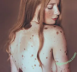 Freckles / drayadominicana nude photo #0016