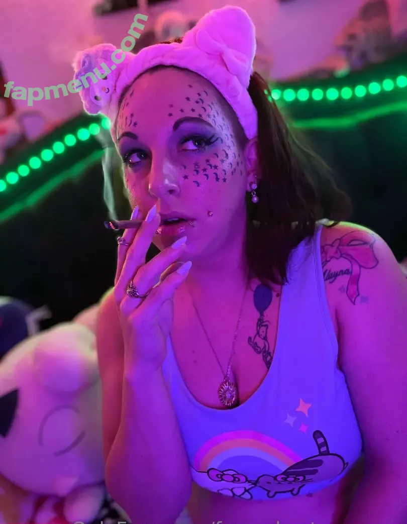 free_ghosty_graves nude photo #0025 (free_ghosty_graves)