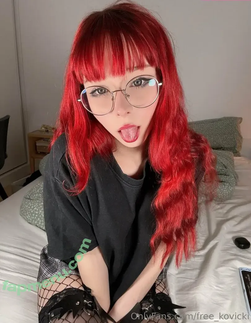 free_kovicki nude photo #0157 (kovicki.cos)
