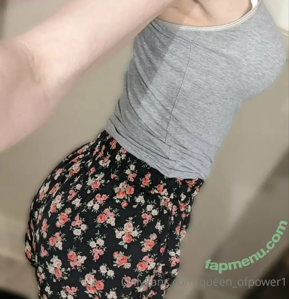 free_queen_ofpower1 nude photo #0002 (queen_ofpower1)