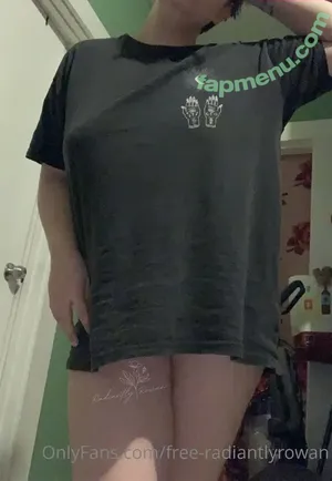  nude photo #0004