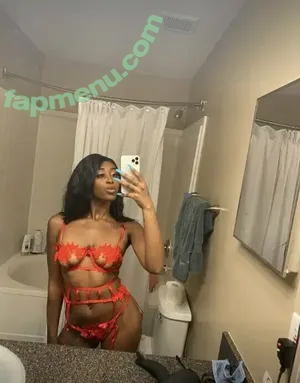 freeaaliyahh / theonly.aaliyahhh nude photo #0007