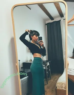 nude photo #0005