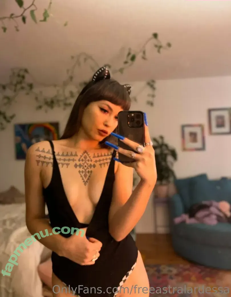 freeastralardessa nude photo #0019 (freeastralardessa)