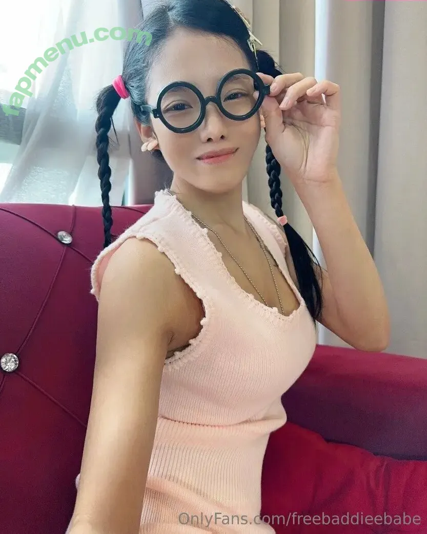 freebaddieebabe nude photo #0472 (freebaddieebabe)