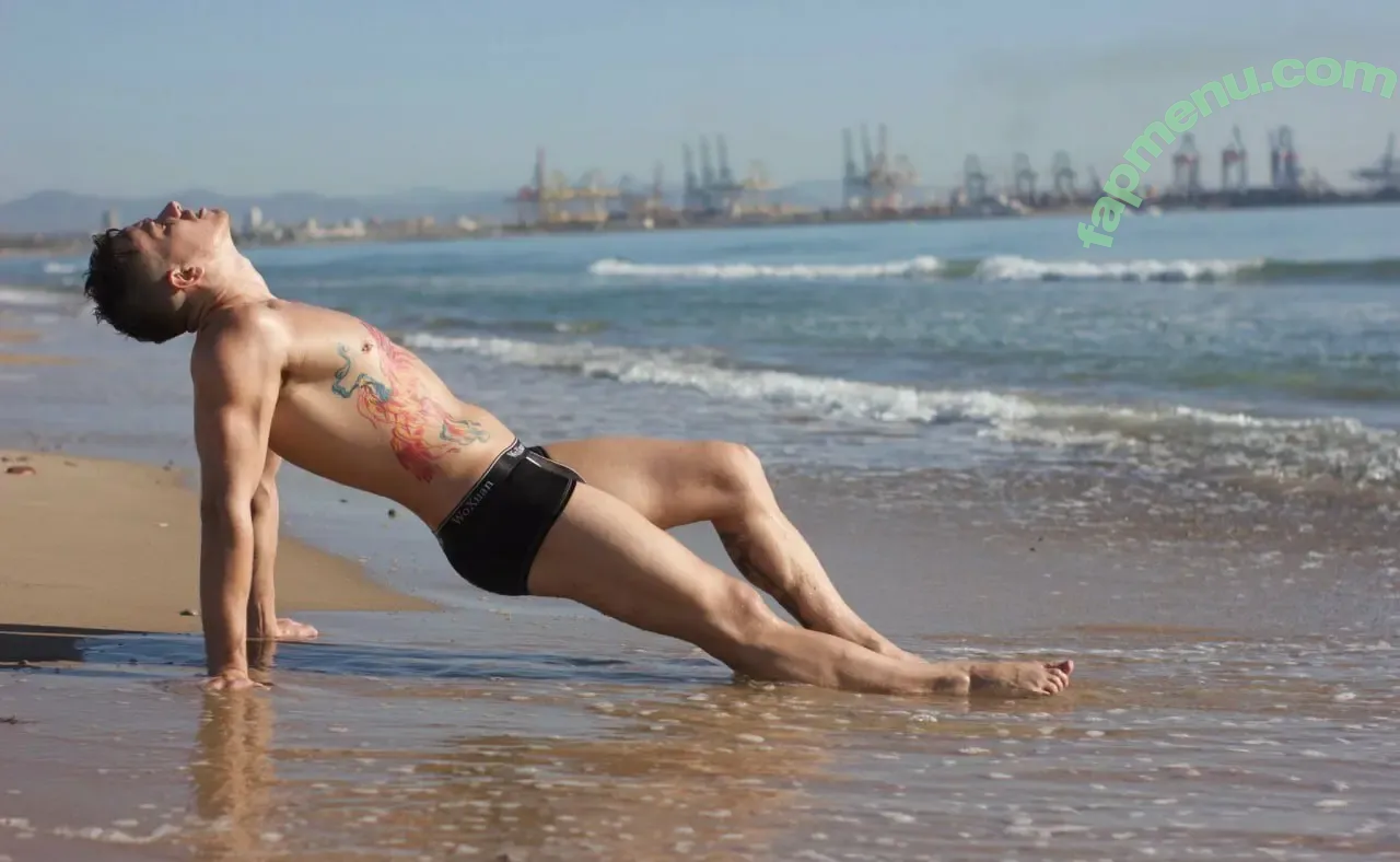 freeboygym nude photo #0011 (freebody.gym)