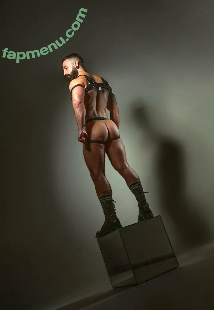 freeboygym nude photo #0127 (freebody.gym)