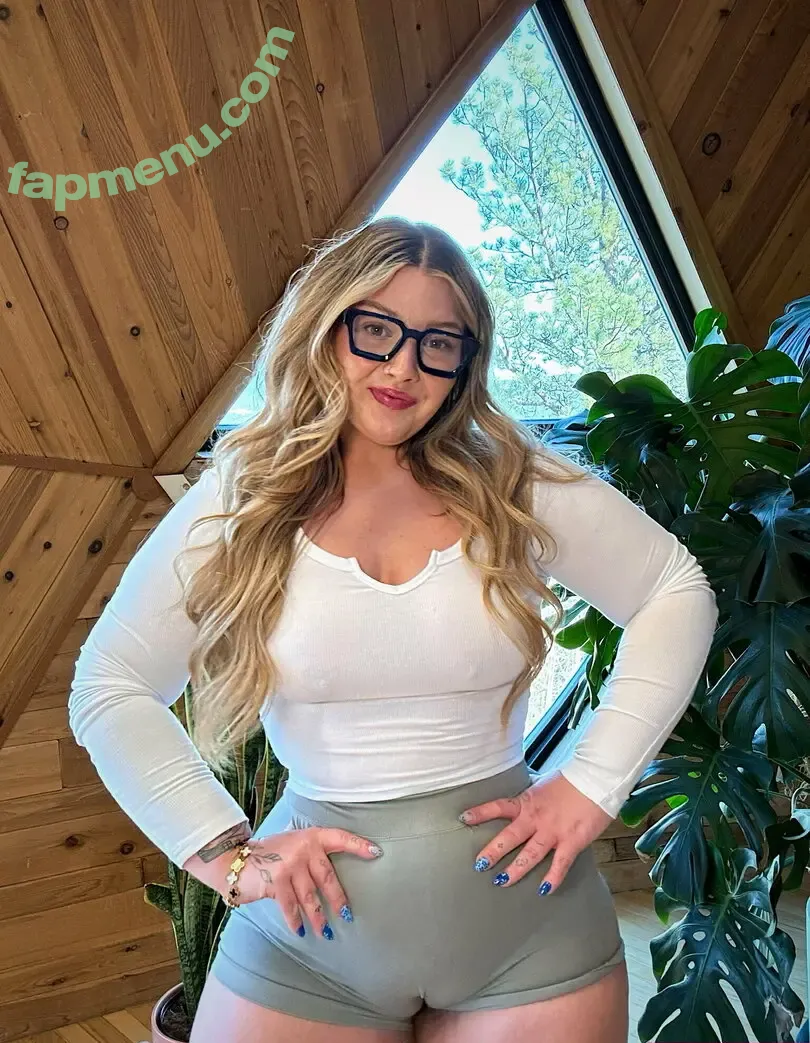 freedemibleu nude photo #0011 (freedemradio)