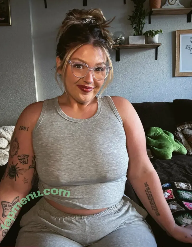 freedemibleu nude photo #0019 (freedemradio)