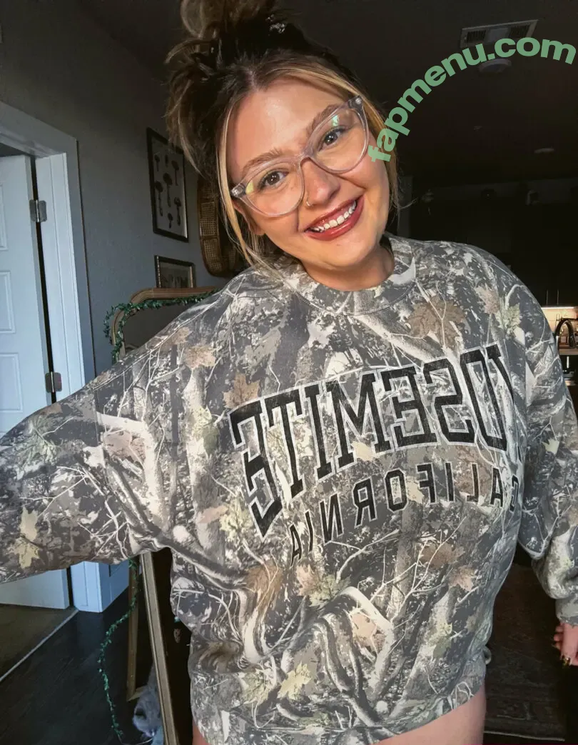 freedemibleu nude photo #0025 (freedemradio)