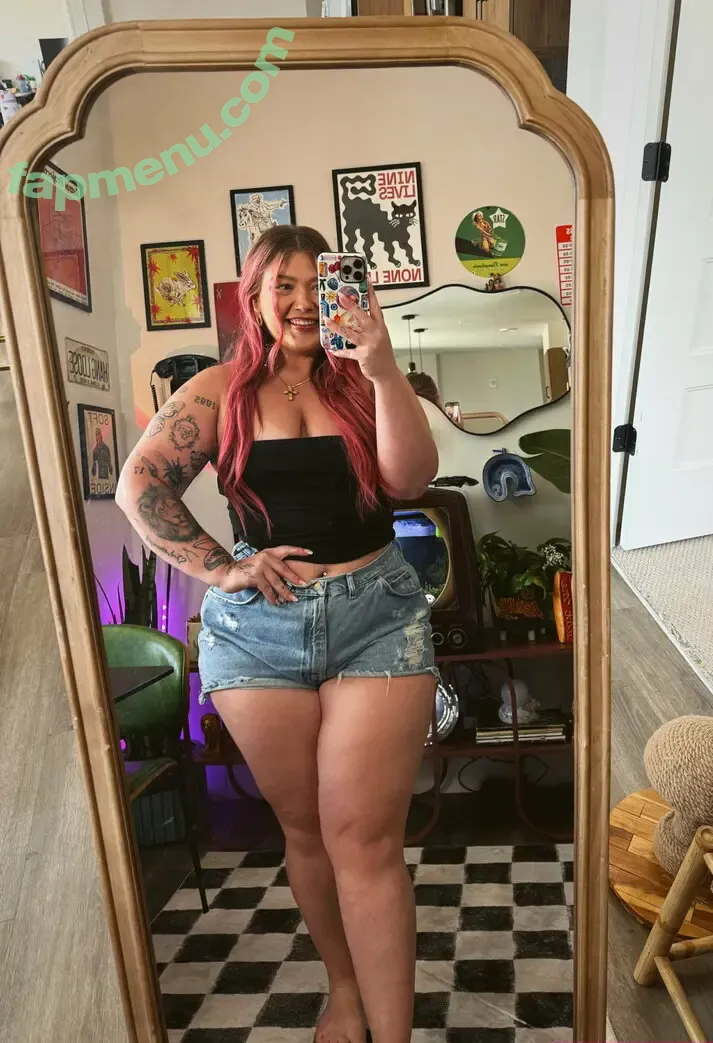 freedemibleu nude photo #0031 (freedemradio)