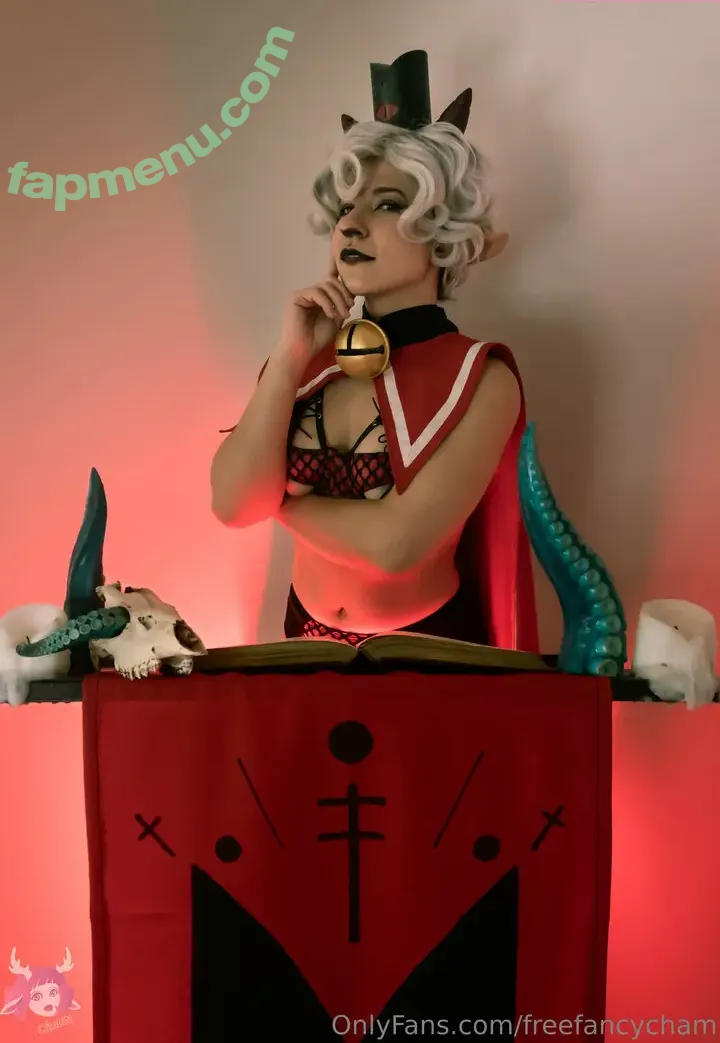 freefancycham nude photo #0034 (fokesnextdoor)