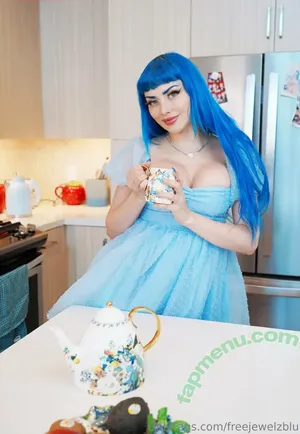 freejewelzblu / onlyjewelzblu nude photo #0040