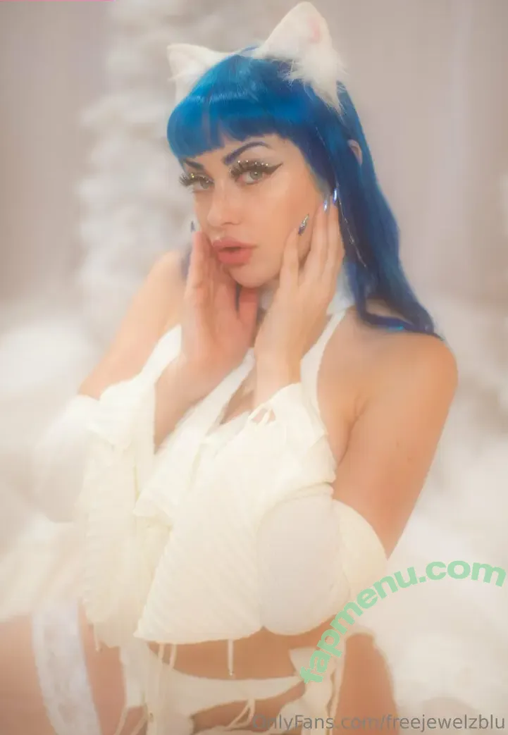 freejewelzblu nude photo #0007 (onlyjewelzblu)