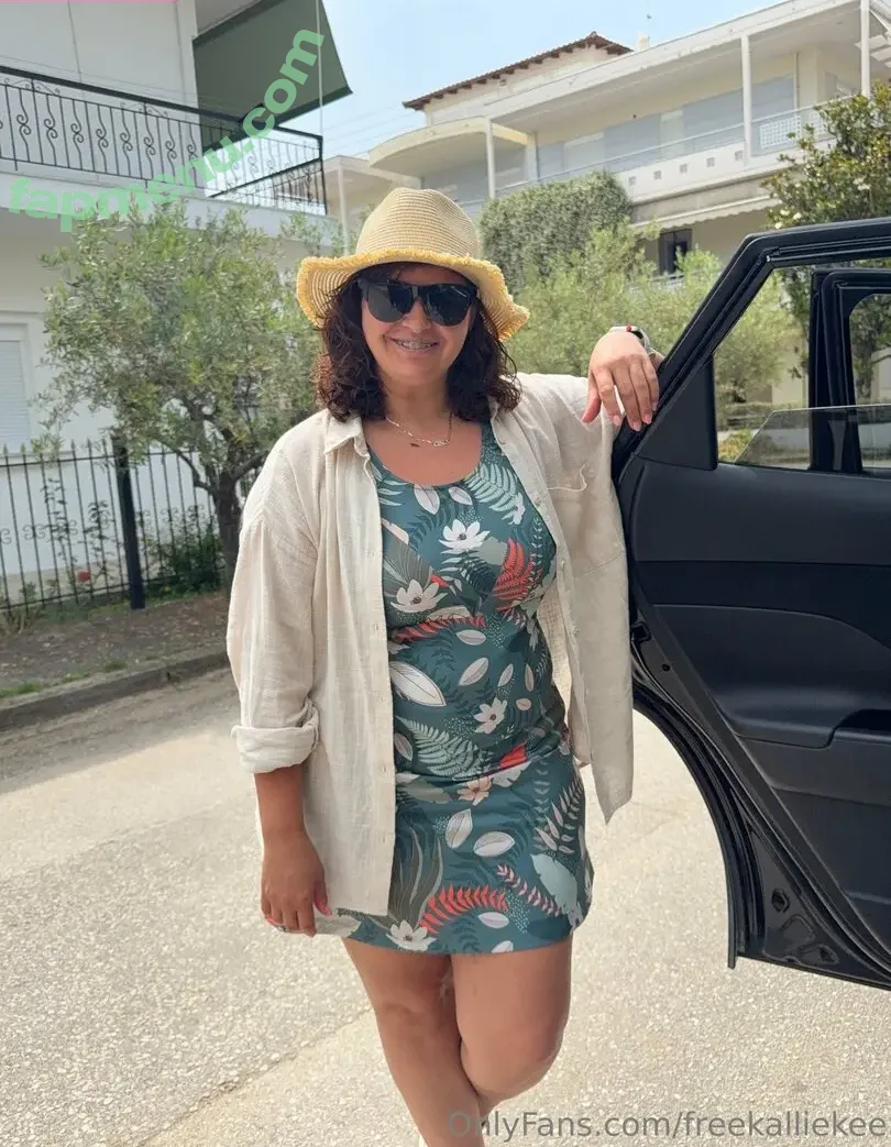 freekalliekee nude photo #0023 (freekalliekee)