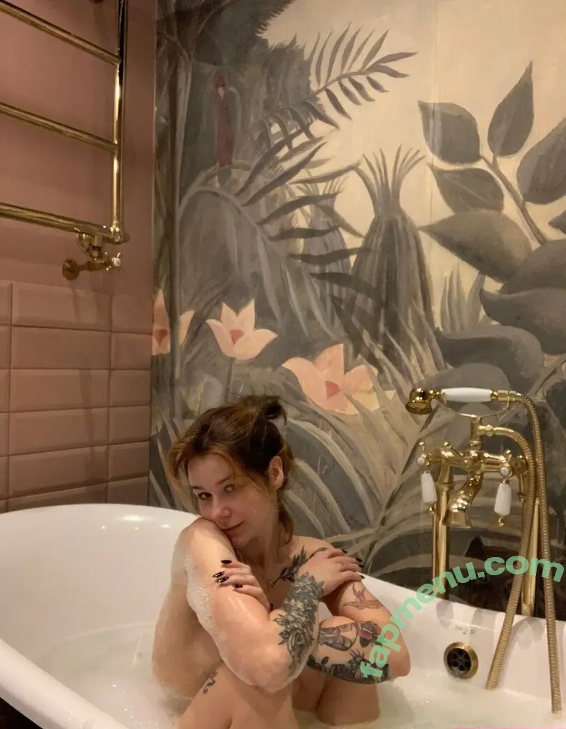 freeky_foxyy nude photo #0017 (freeky_foxy)