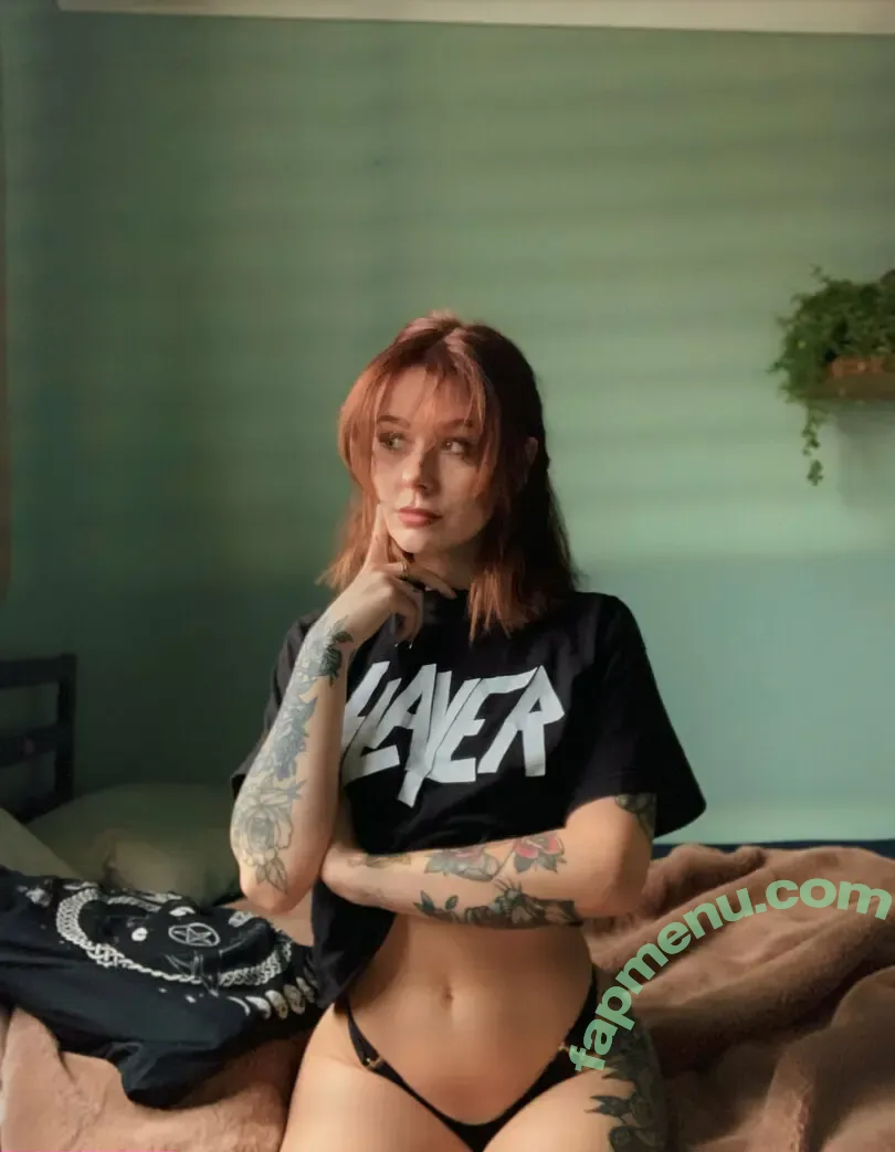 freeky_foxyy nude photo #0025 (freeky_foxy)