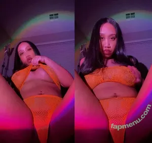 freelanaebrielle / erianabee nude photo #0017