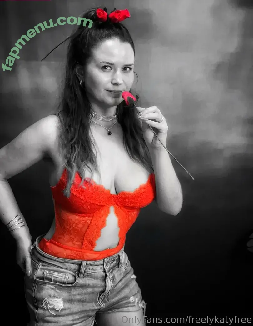 freelykatyfree nude photo #0009 (freely.katy)