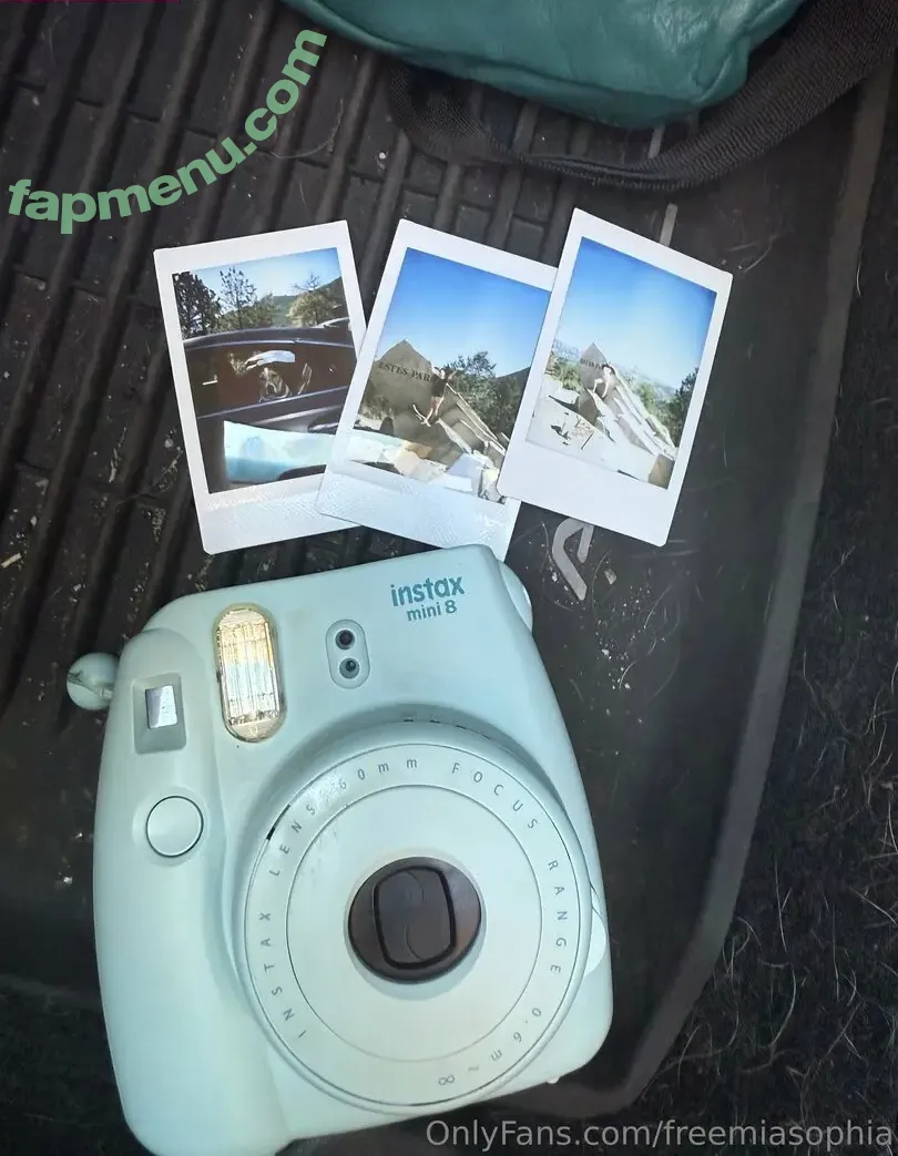 freemiasophia nude photo #0019 (miasophiatv)