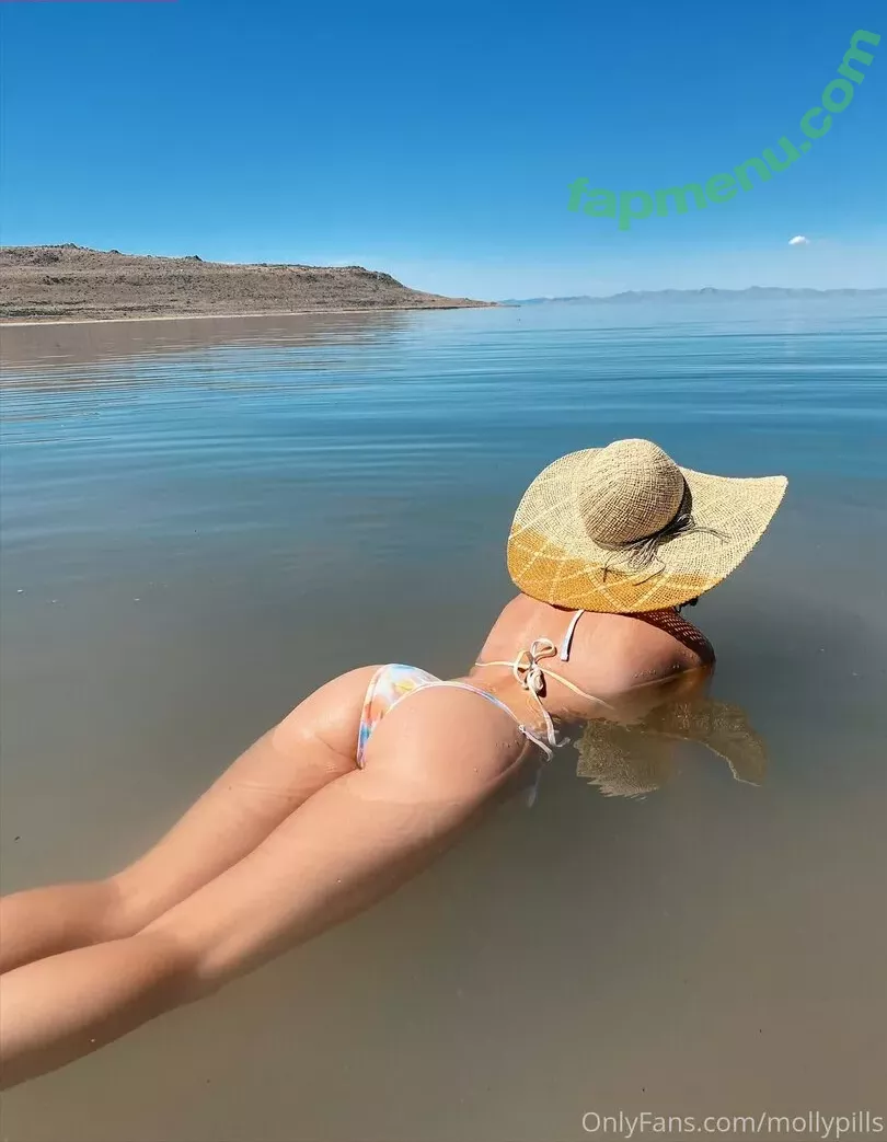 freemollypills nude photo #0105 (freemollypills)