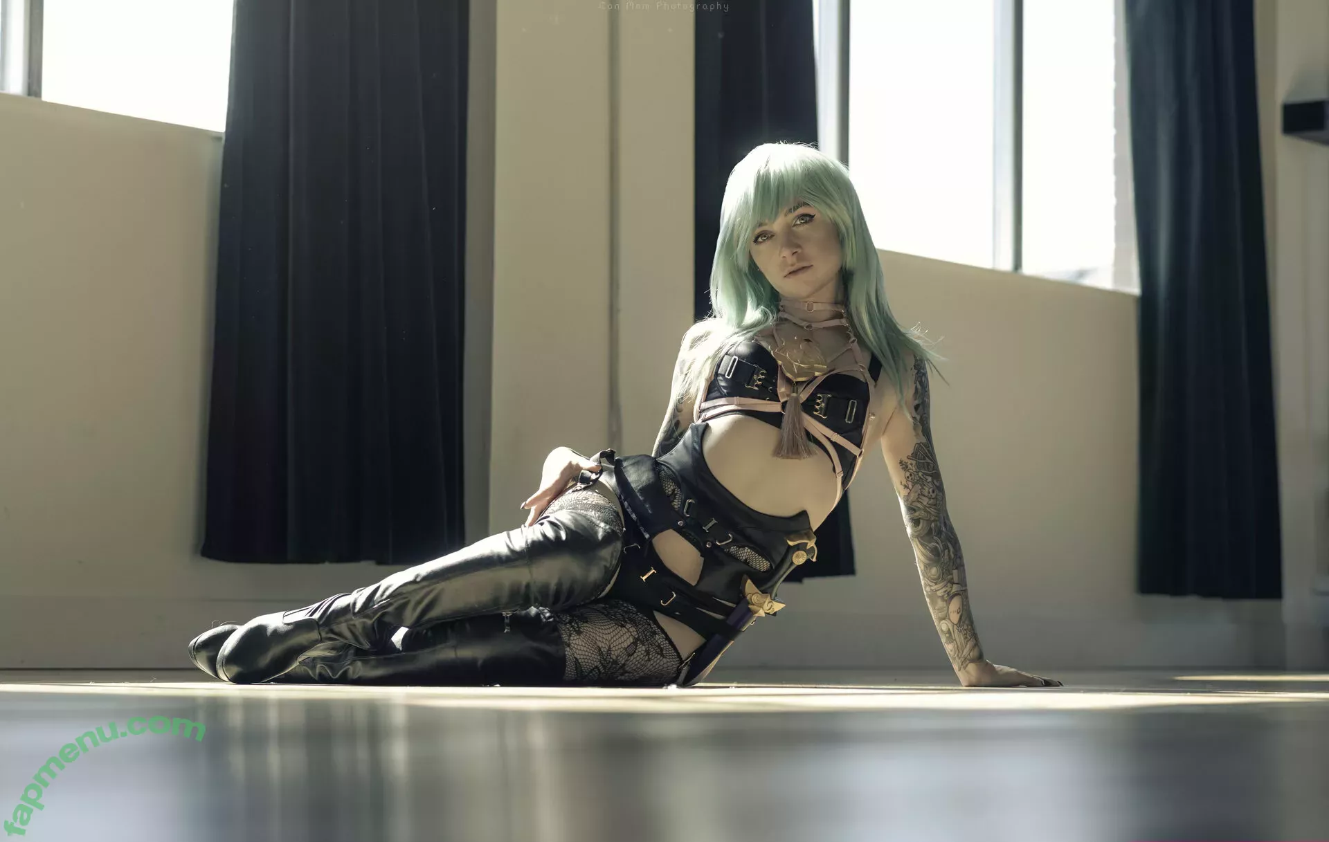 freepoisonne nude photo #0122 (_miszire504_)