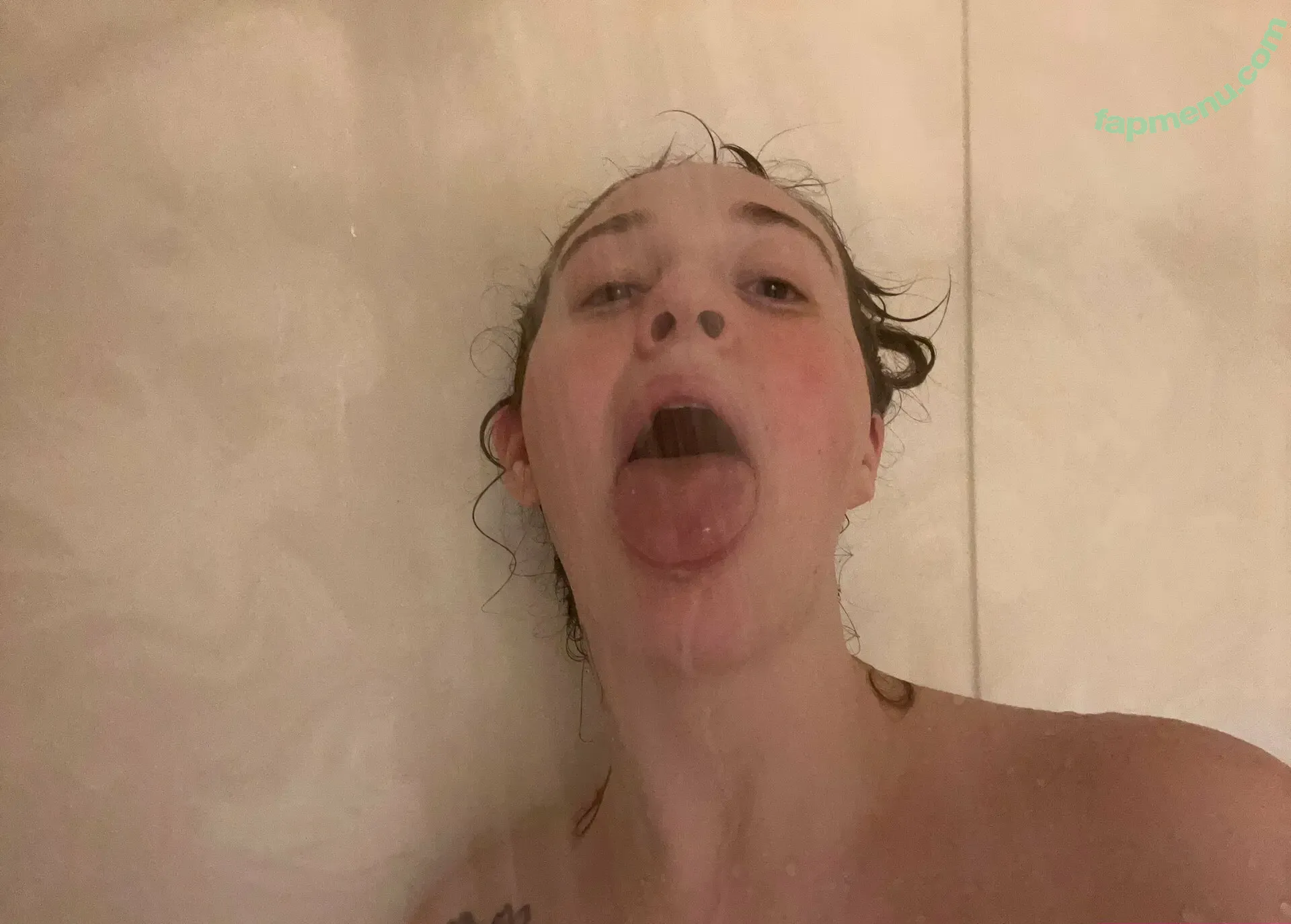 freerangeamber nude photo #0003 (freerangeamber)